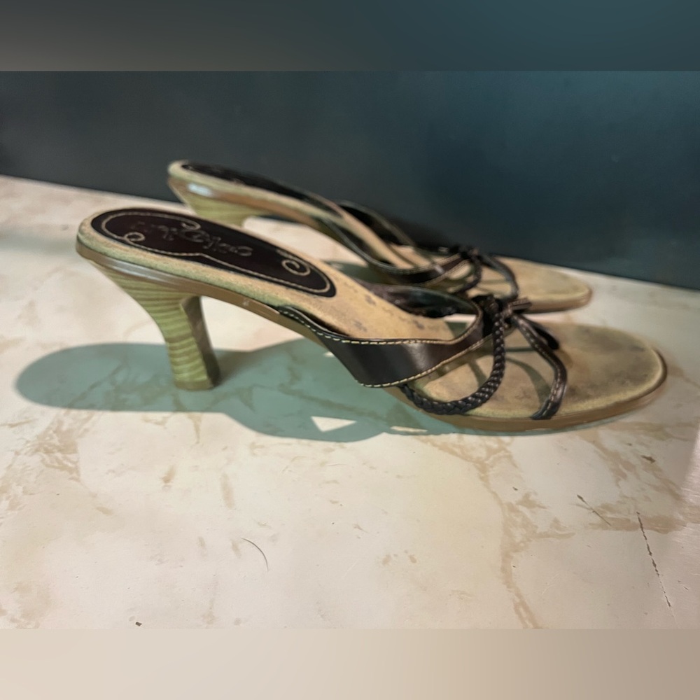Hotcakes brown sandals size 10